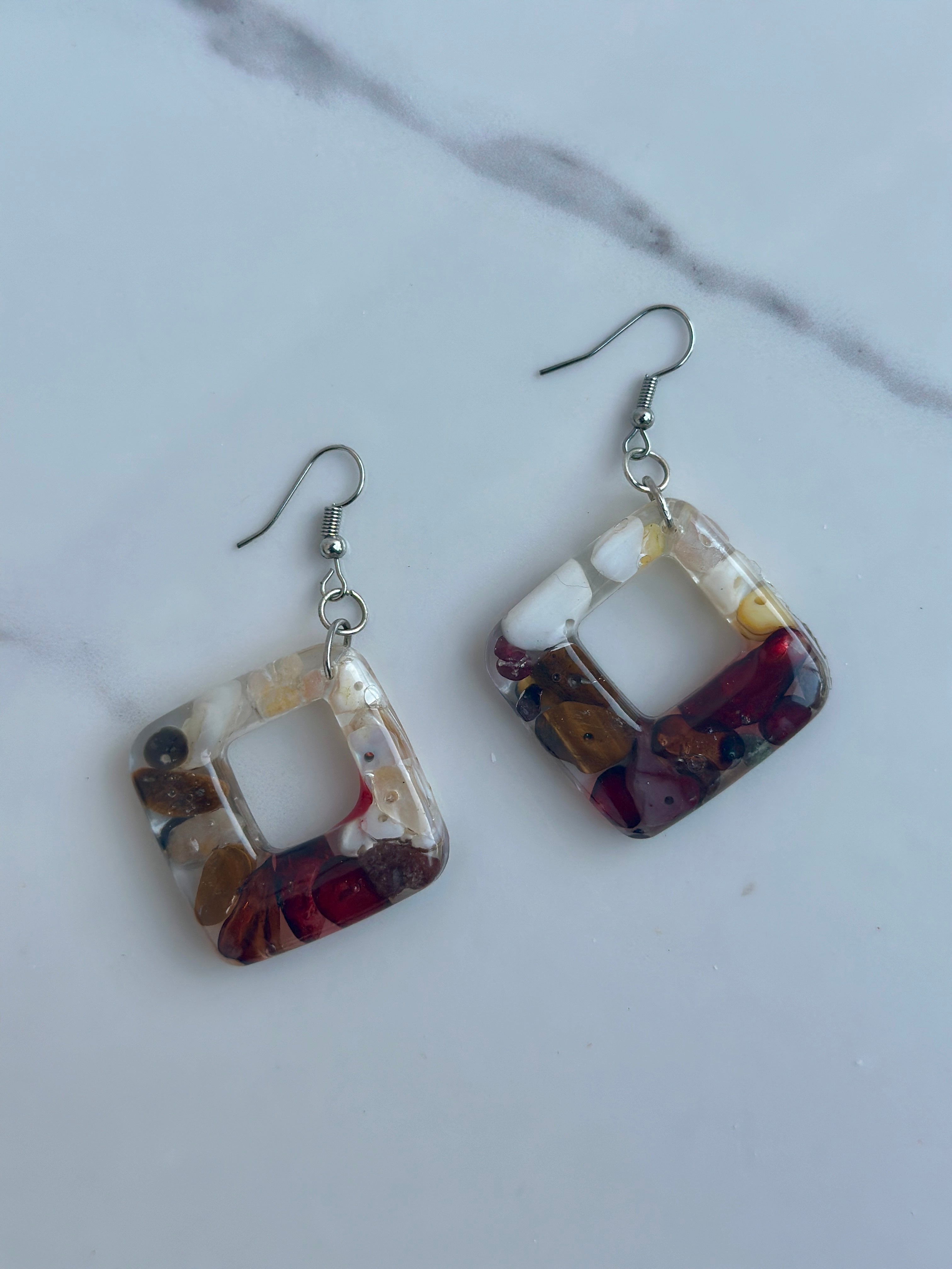 Natural Chip Stone - Dangle Earring