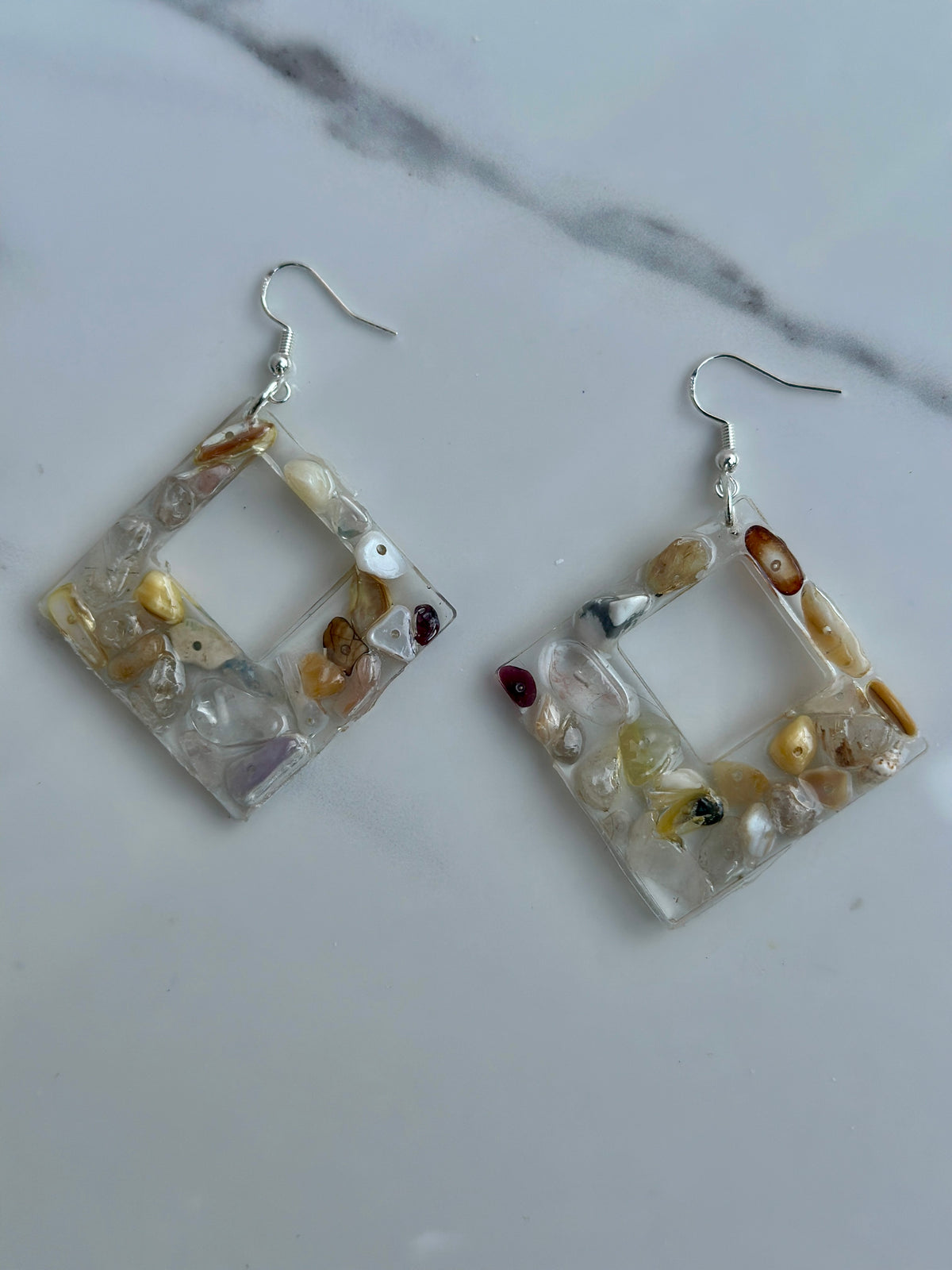 Natural Chip Stone - Dangle Earring