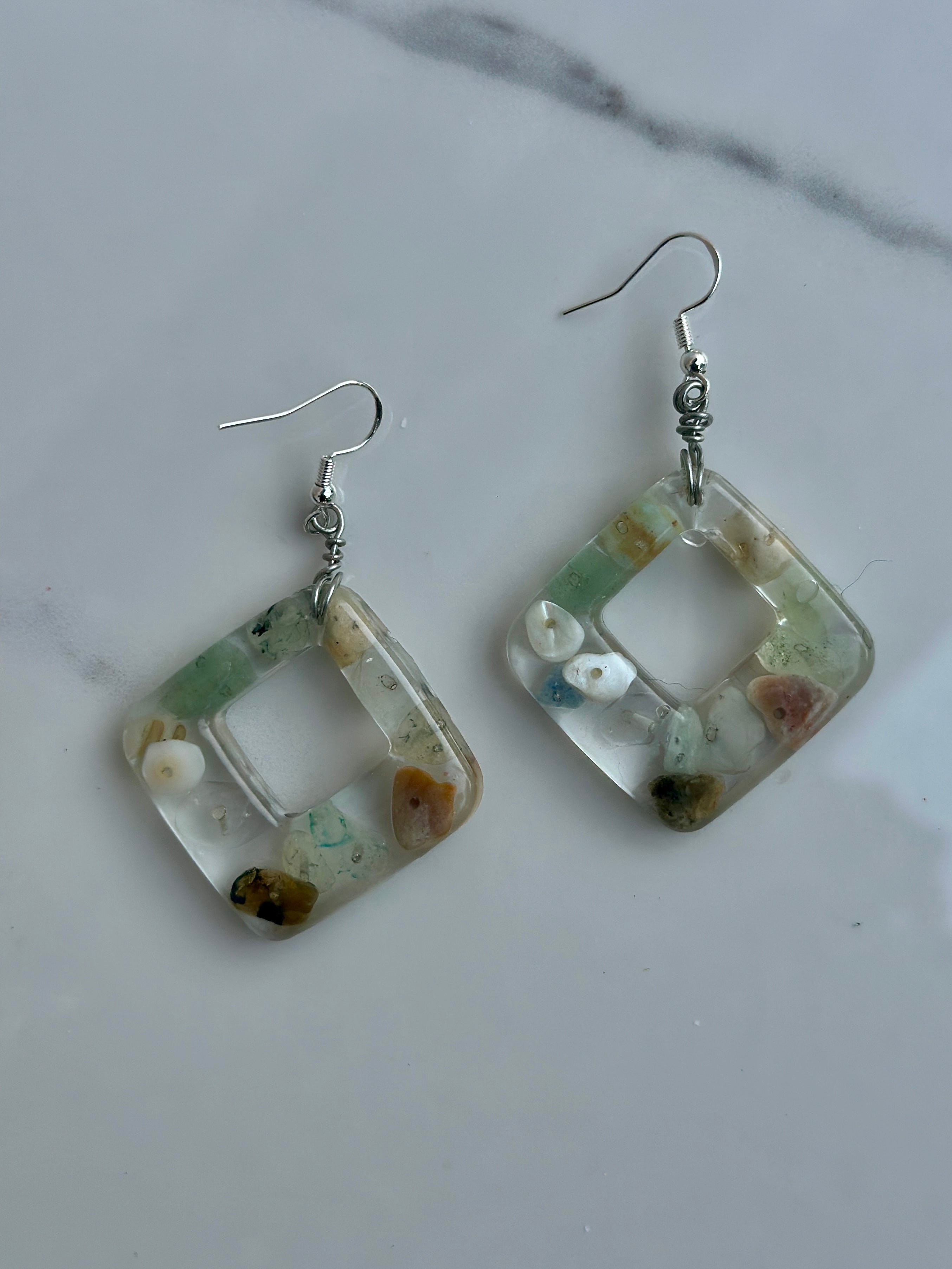 Natural Chip Stone - Dangle Earring