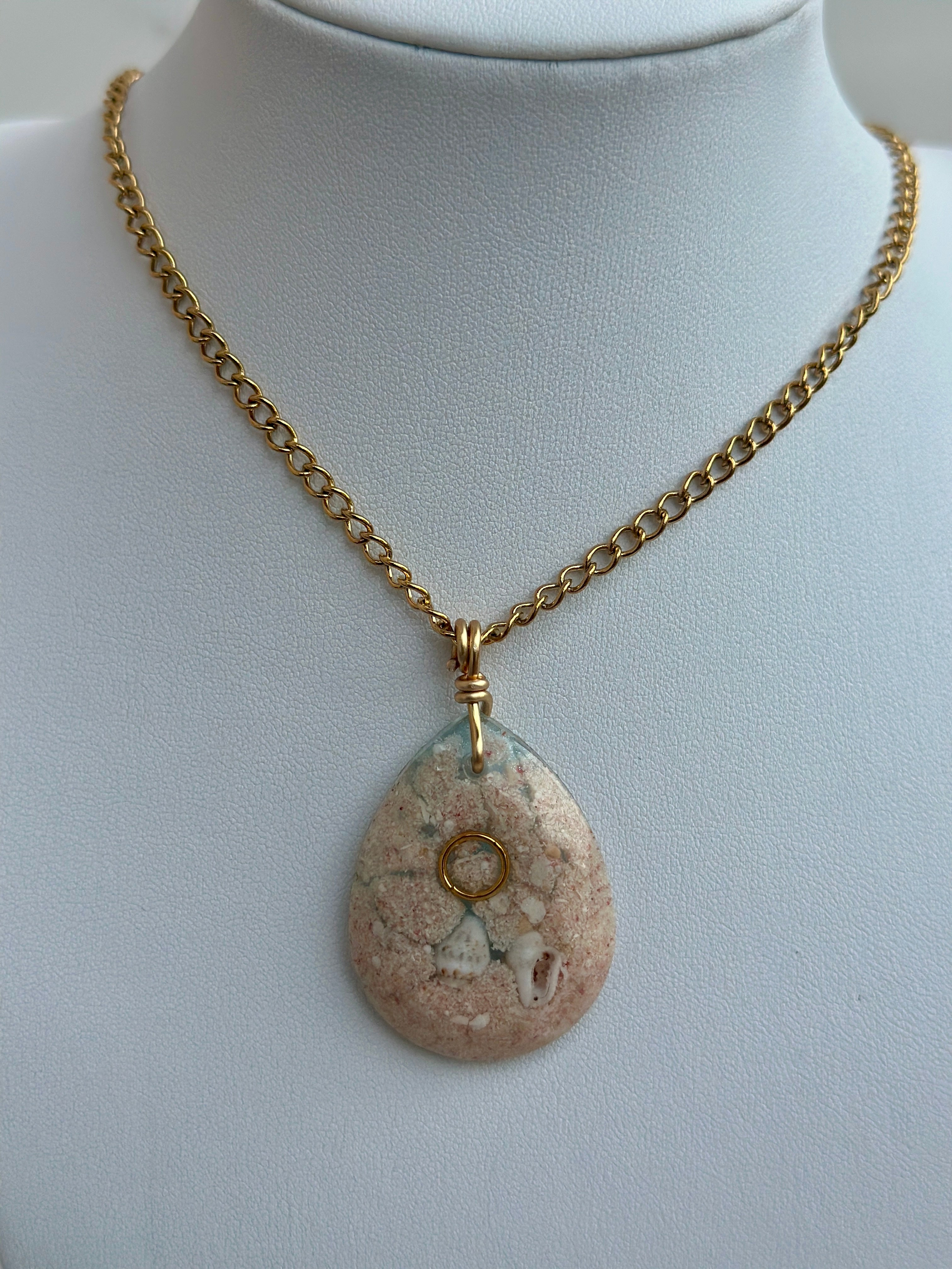 On Da Shore Pendant - Chain Necklace