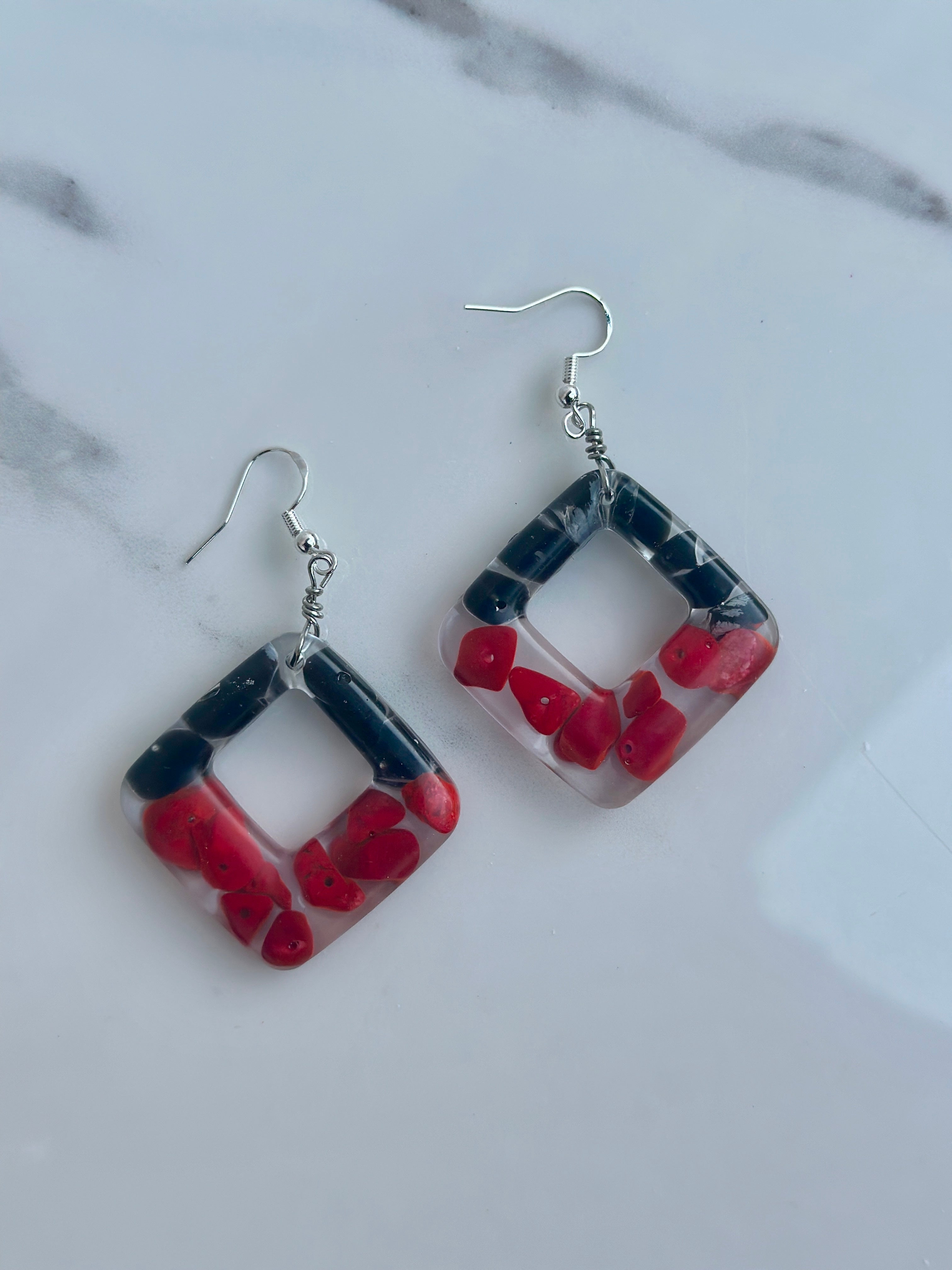 Natural Chip Stone - Dangle Earring