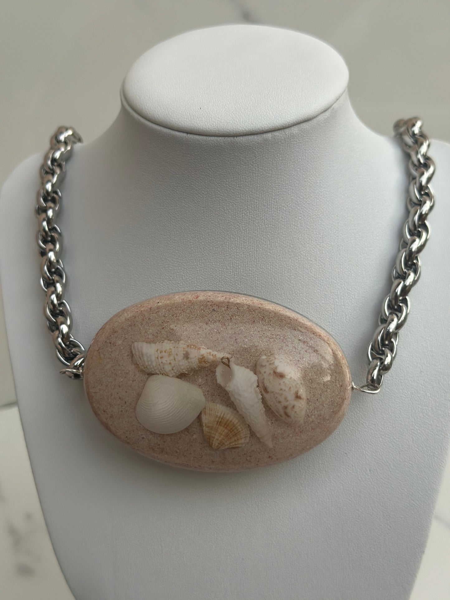 On Da Shore Pendant Chunky Necklace