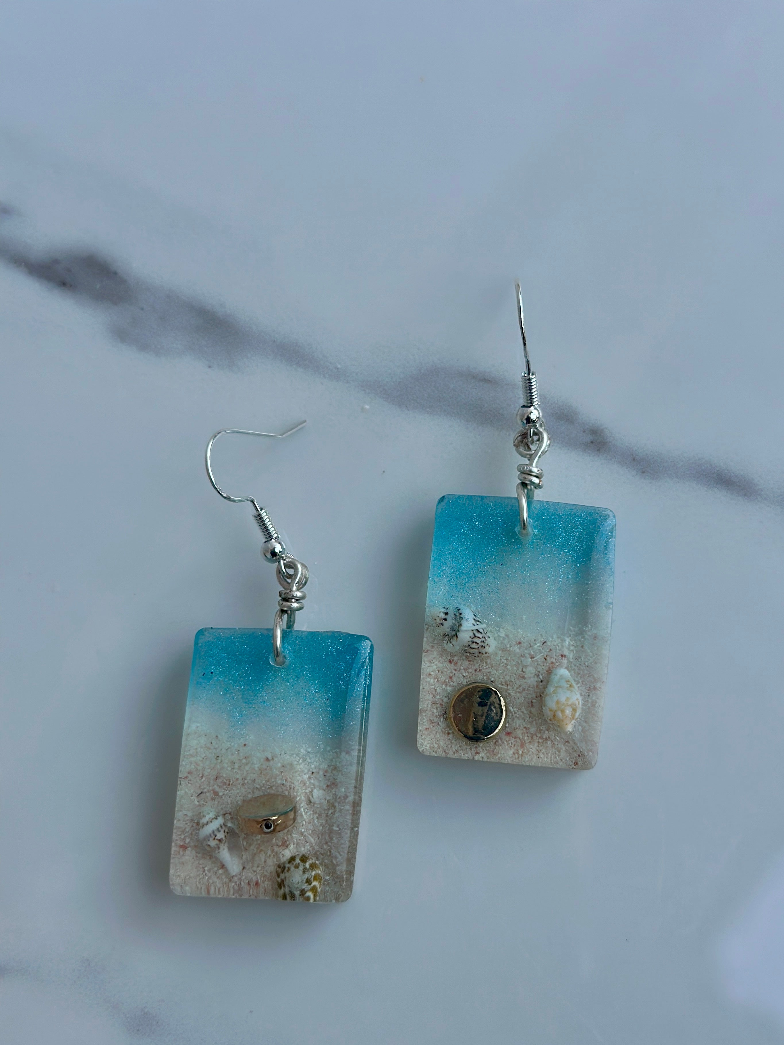 On da Shore - Dangle Earring
